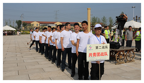 組織公司團青年參加區委組織舉辦的活動(dòng)